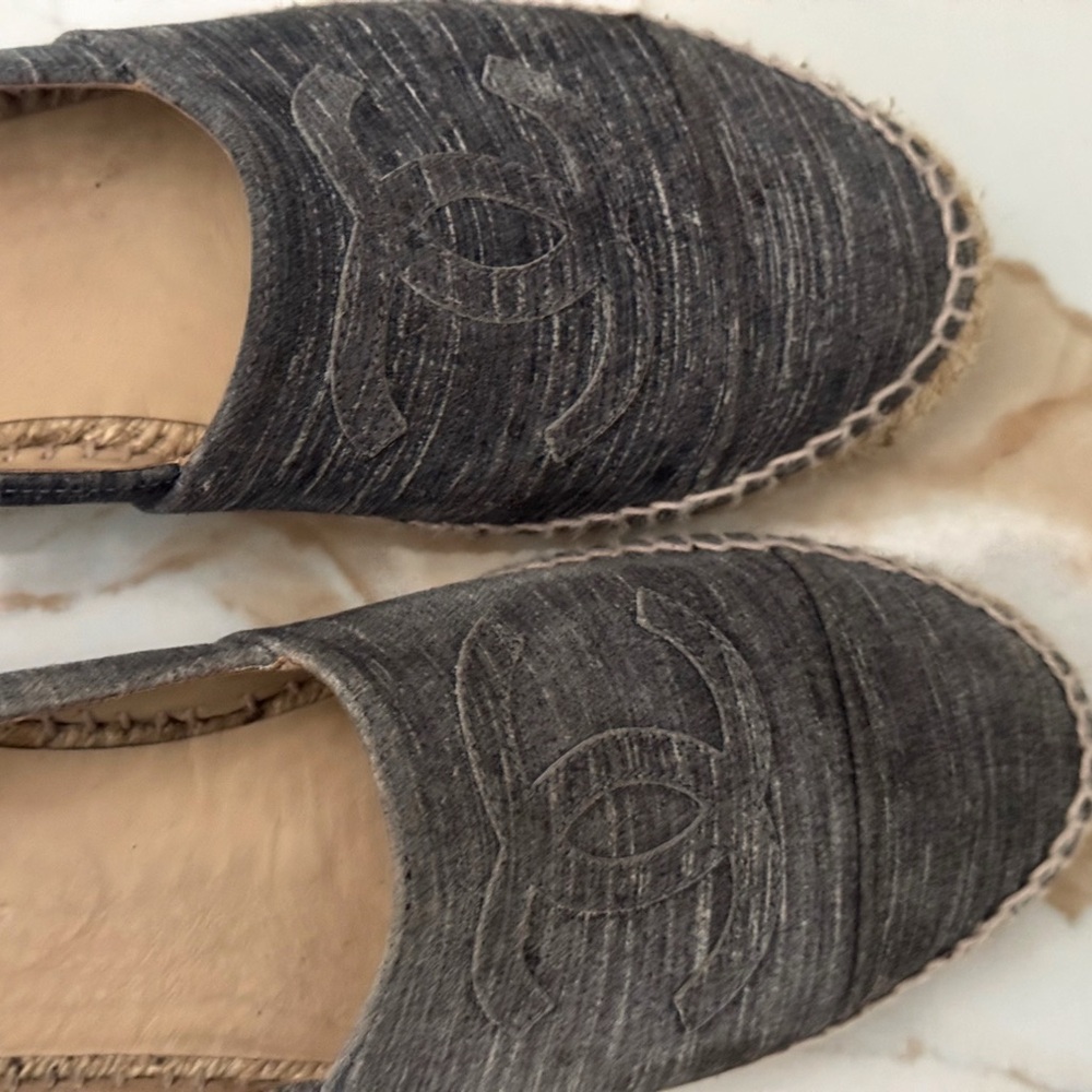 CHANEL Gray Espadrilles with Textured Fabric